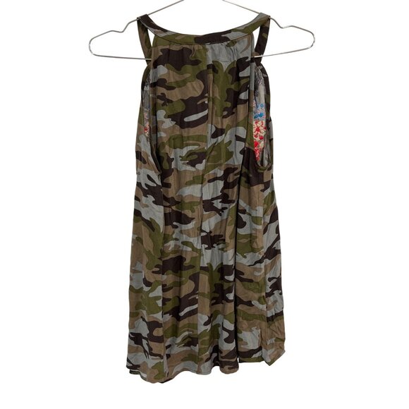 Andrée By Unit Camouflage Floral Embroidered Tank Small Green Boho Hippie NEW - Picture 2 of 8